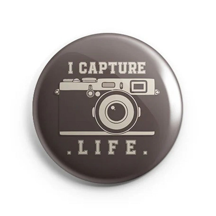 Mooch Magnetic Badge - I Capture Life Mooch