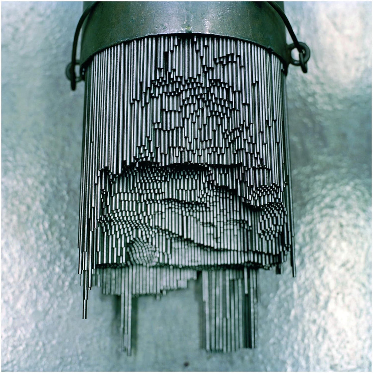 Caran D'Ache Grafwood Extra-fine 6 Graphite Pencils 9B to 2H in Metal Tin