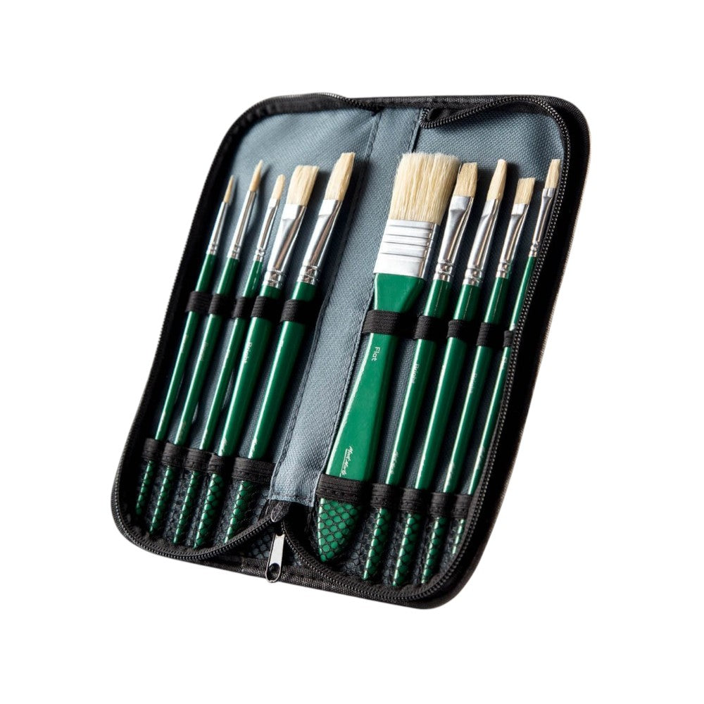 Open view of Mont Marte Oil Brush Set in Wallet - Pack of 11, featuring all hog bristle brushes.