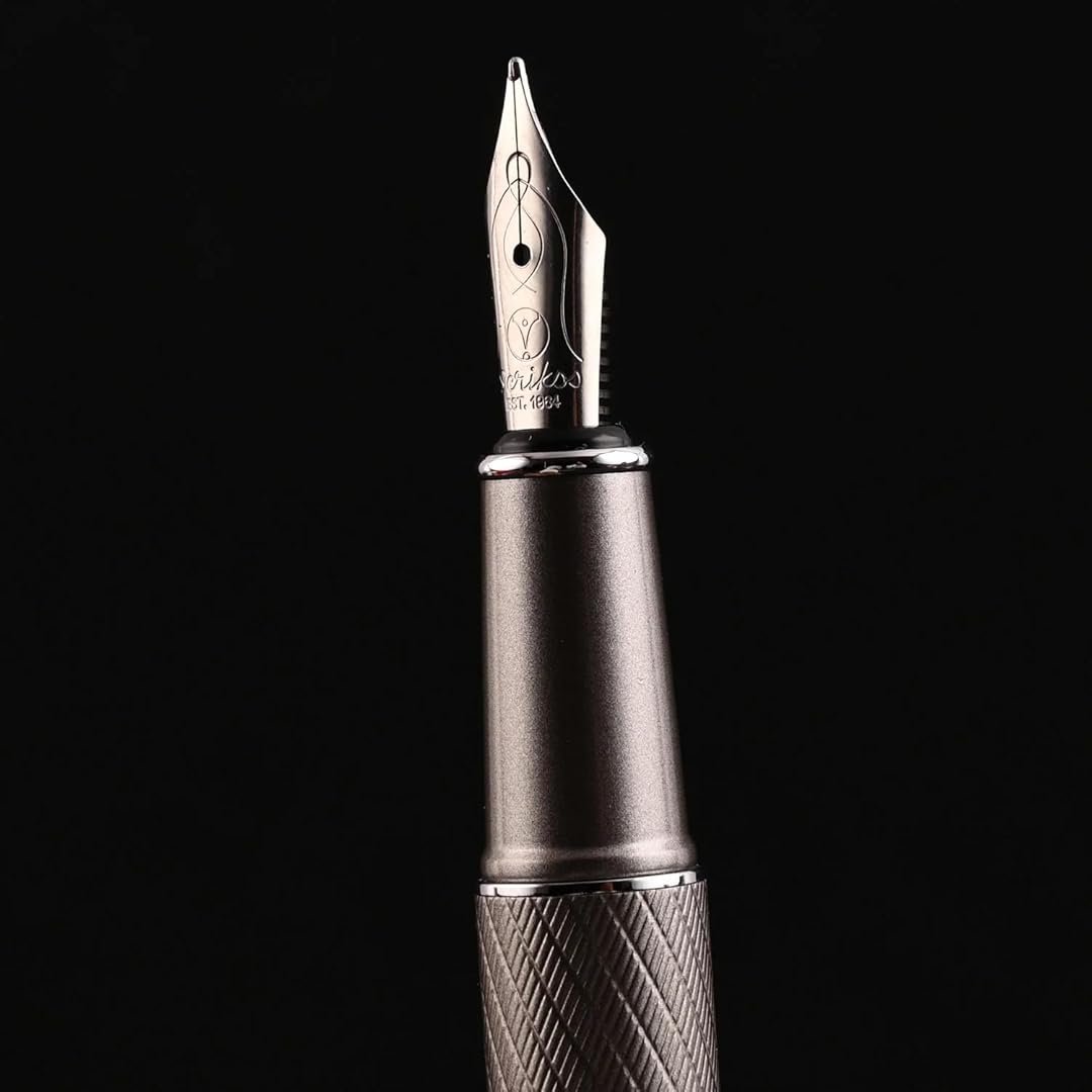 Scrikss | Noble 35 | Fountain Ink Pen | Medium Nib | Matte Titanium Scrikss