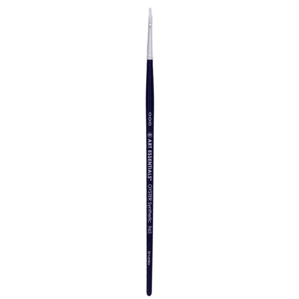 Art Essentials Oyster Synthetic Flat Art Essentials