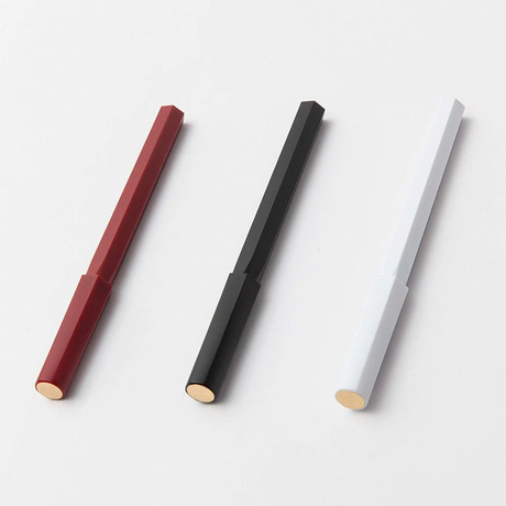 Ystudio | Fountain Pen | Resin Series | Acrylic Brass Red | Medium Nib YSTUDIO